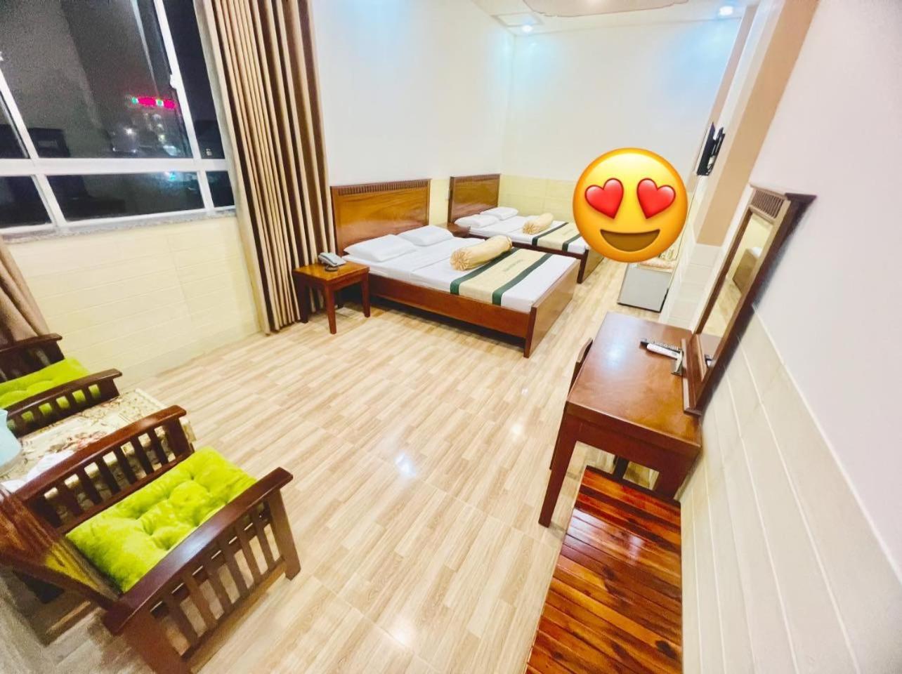 Xuan Huynh 3 Hotel Soc Trang المظهر الخارجي الصورة