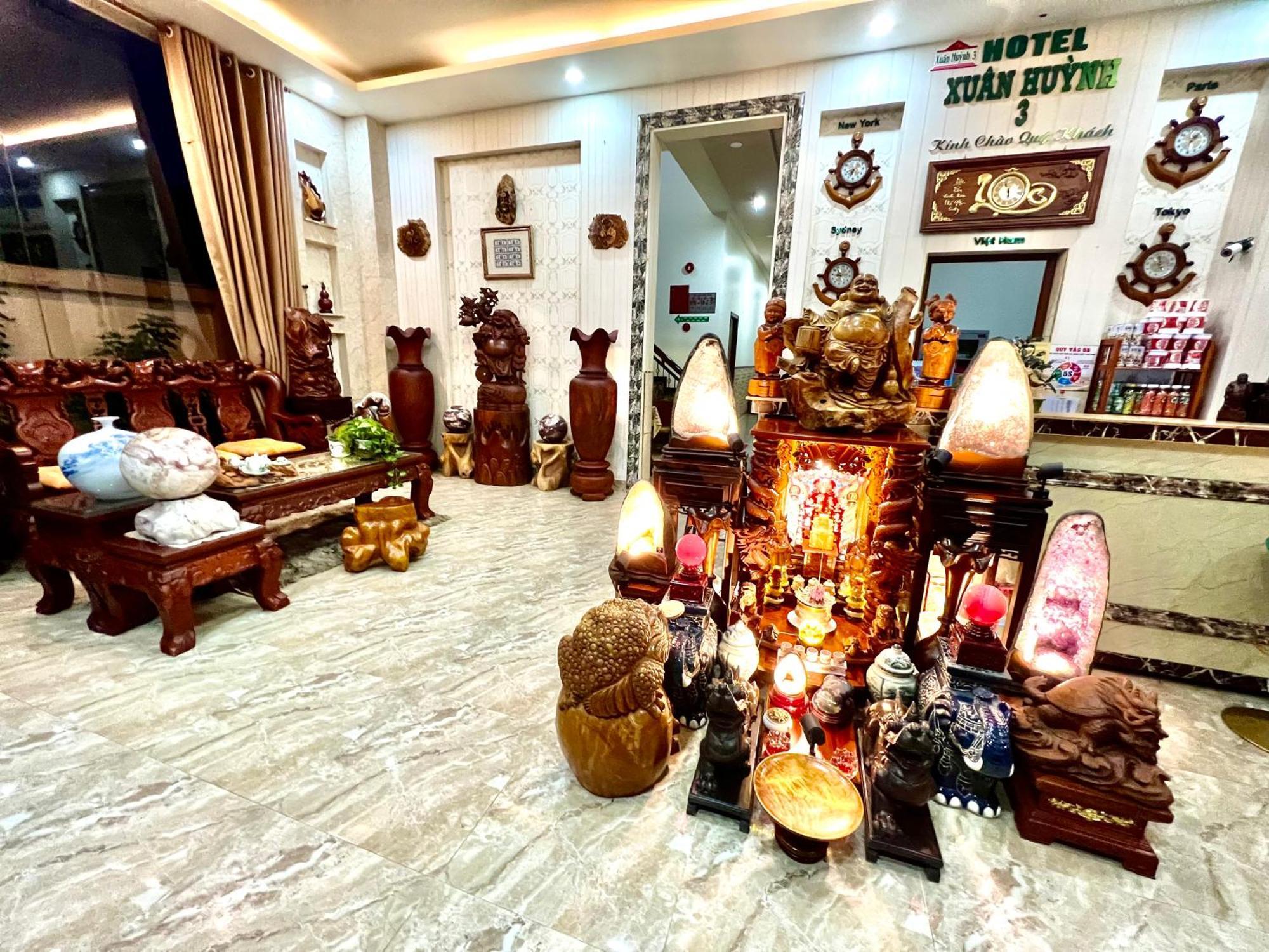 Xuan Huynh 3 Hotel Soc Trang المظهر الخارجي الصورة